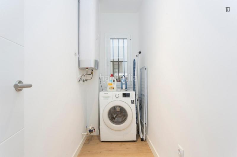 Foto f19cc4b7-348c-4f8c-9321-f509dbee78f7. Lloguer apartament amb calefacció a Justicia-Chueca Madrid