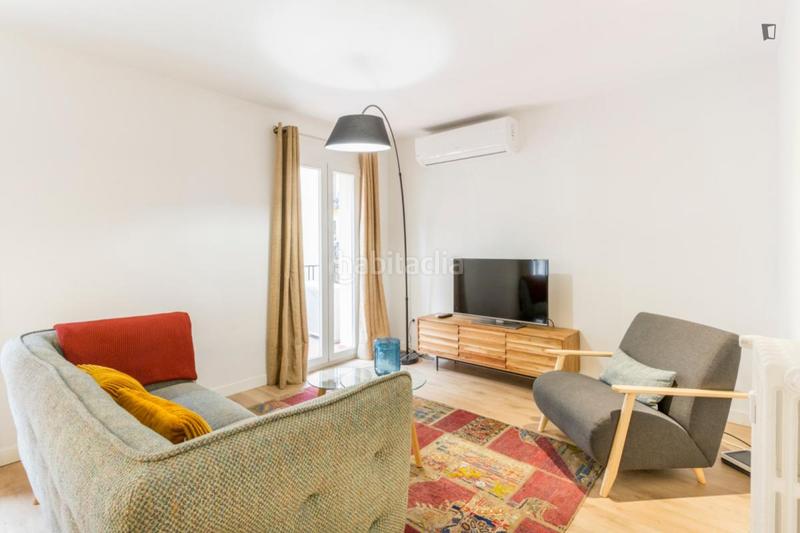 Foto 27b74564-da60-4bc5-ab3a-b0d3e04a05b2. Rent apartment with heating in Justicia-Chueca Madrid