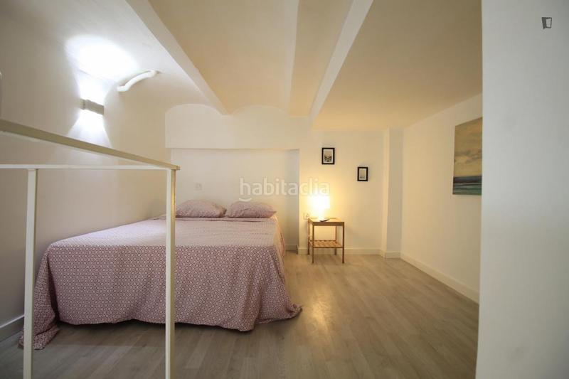 Foto 40093aff-8e35-4c71-9199-058cb219adbe. Alquiler estudio en Pradolongo Madrid