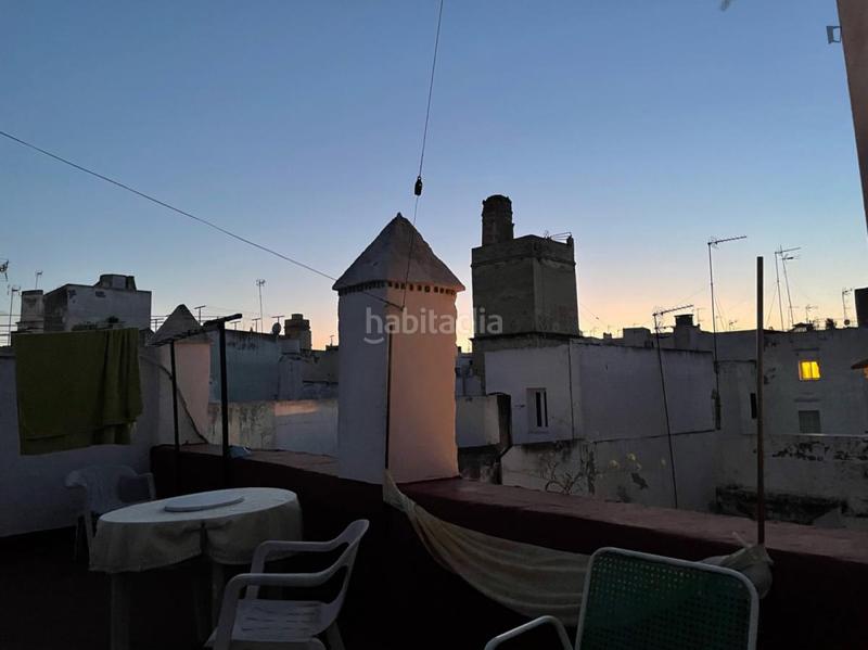 Foto 785679ef-df0f-4154-b01c-086769d5124d. Alquiler estudio en Centro Histórico Cádiz