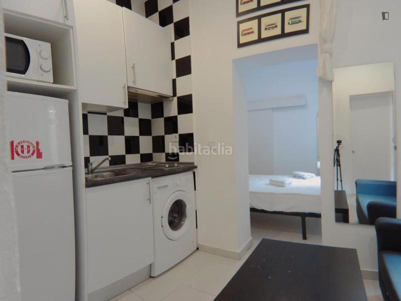 Foto 5f7ea724-5b77-4c51-a052-b5e1e38c209b. Rent studio in Pradolongo Madrid