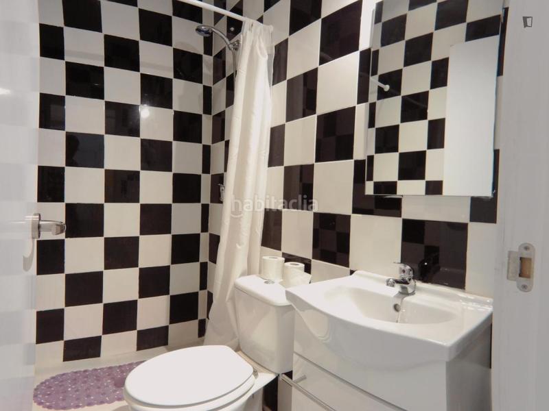 Foto fb4853c4-e641-4f06-9870-076a653556ae. Rent studio in Pradolongo Madrid