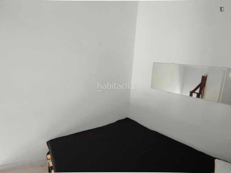 Foto 1114cf50-b175-45fc-b20e-89cfaaf7c583. Location studio dans Valdeacederas Madrid