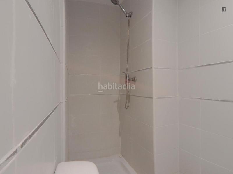 Foto d4233fcb-acaf-49c9-a6d0-61b94c20733c. Alquiler estudio en Berruguete Madrid