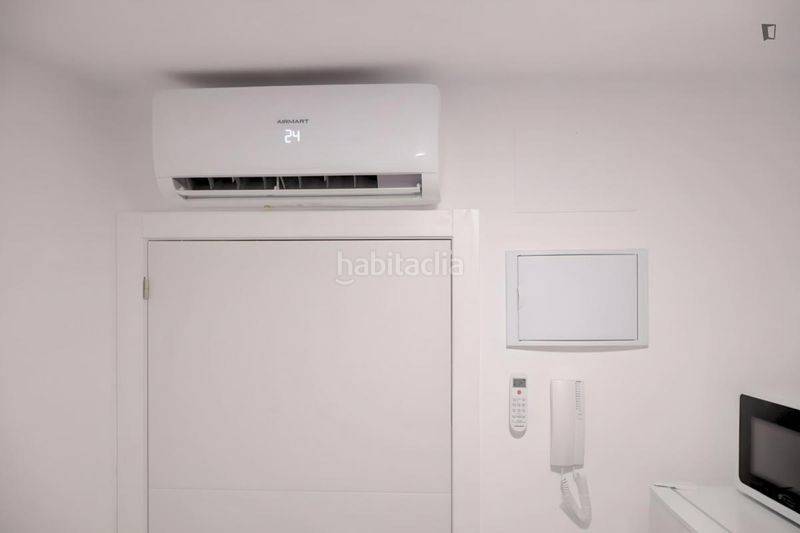 Foto 18d2ae9f-ece5-459e-88d0-959ff3d82948. Rent studio with heating in Opañel Madrid