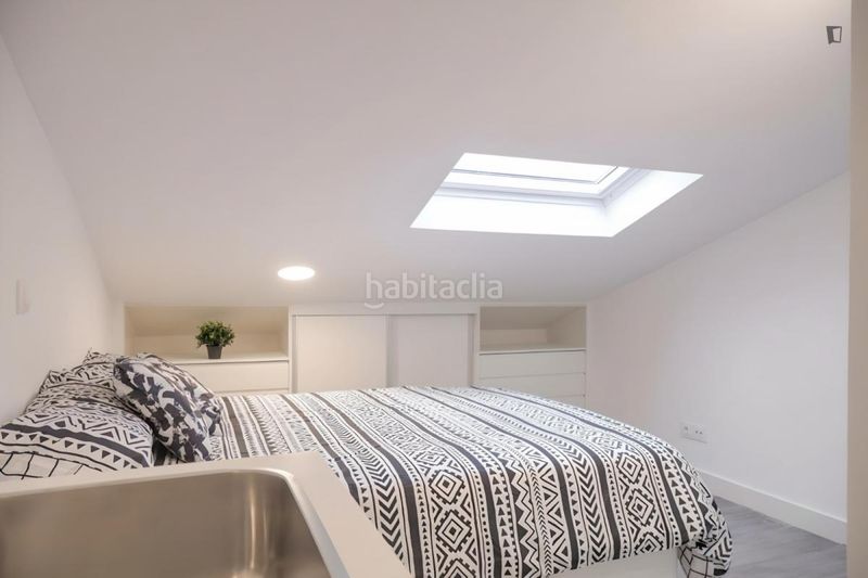 Foto 55dc52d9-be41-437a-897d-f98f86794262. Rent studio with heating in Opañel Madrid