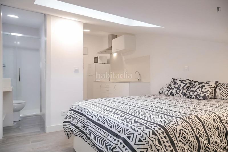 Foto b05e7fb2-901e-4cf2-87d4-c805492fd2b4. Rent studio with heating in Opañel Madrid