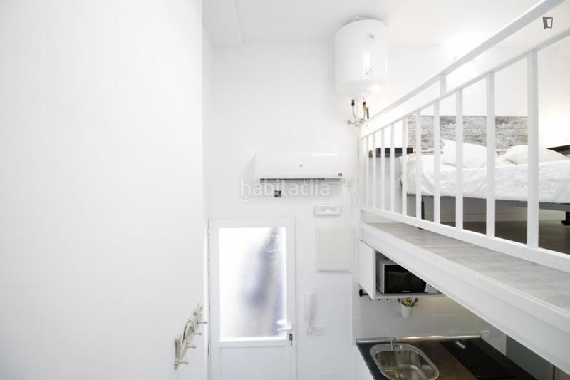 Foto 6f9780d7-eb30-4543-9505-b840d3ea4a35. Miete studiowohnung in Zofío Madrid