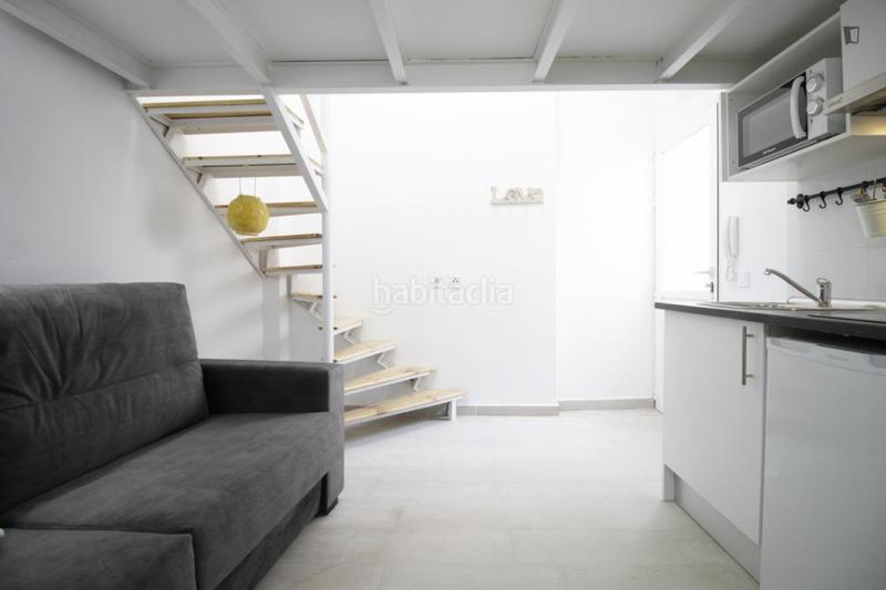 Foto a85d7a87-5a5c-43f1-bb37-5adb5069df82. Miete studiowohnung in Zofío Madrid