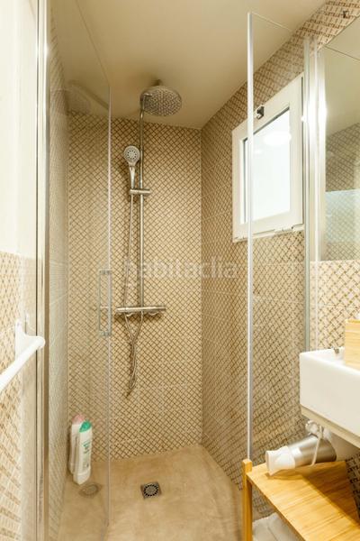 Foto 8343eb67-d4d9-4ab3-bc6d-14edb3ebf35f. Location studio avec chauffage dans Gòtic Barcelona