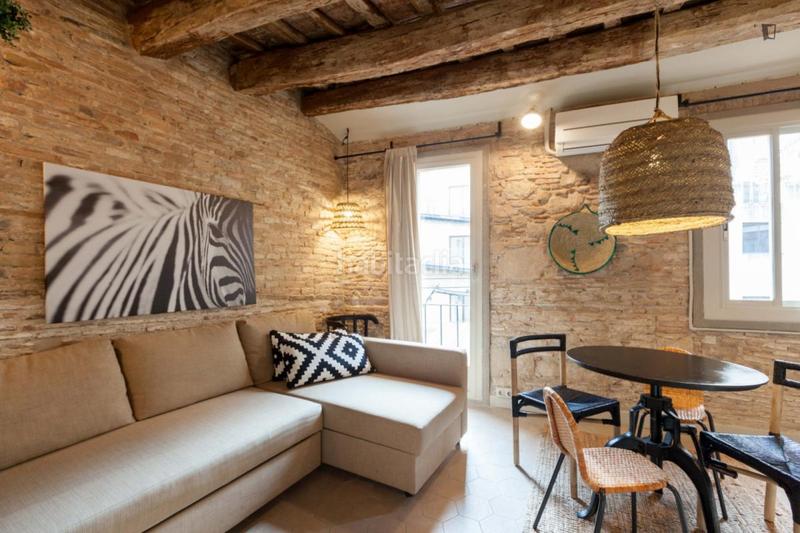 Foto c7e4df9a-bdbd-435e-9c33-d1726667a5ab. Miete studiowohnung mit heizung in Gòtic Barcelona
