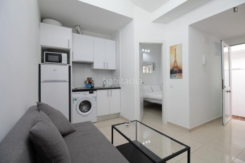 Foto 00657b33-261e-4ff3-bb3b-73514c773e2b. Lloguer apartament a Zofío Madrid