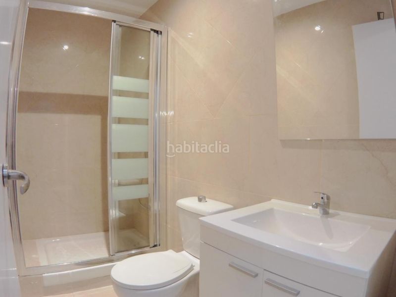 Foto 435ba70d-e000-4528-841d-a200916ef14b. Lloguer apartament a Zofío Madrid