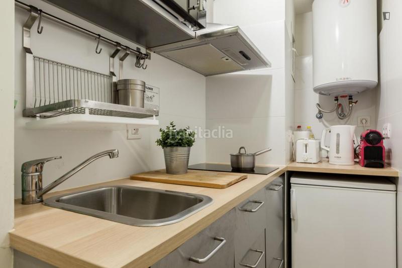 Foto 0f8bd3a0-7522-44f1-8eaf-684702769c98. Location studio avec chauffage dans Gòtic Barcelona