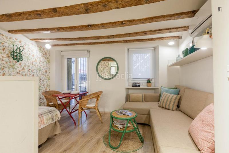 Foto c3ea06f6-14e1-40f9-9374-13e5844d13b9. Location studio avec chauffage dans Gòtic Barcelona