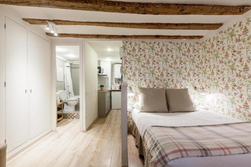 Foto d57cb853-2c22-433d-bc0e-9373353e319c. Miete studiowohnung mit heizung in Gòtic Barcelona