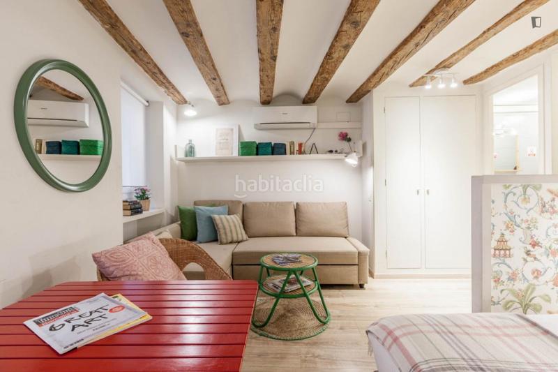 Foto d7978424-5c14-4d61-abd6-db38d5a58a5a. Miete studiowohnung mit heizung in Gòtic Barcelona