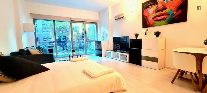 Foto 0d024f5c-9108-4564-a2cd-223b807b3b7a. Alquiler estudio en Virgen del Cortijo-Manoteras Madrid