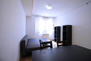 Lloguer Apartament a Valdeacederas
