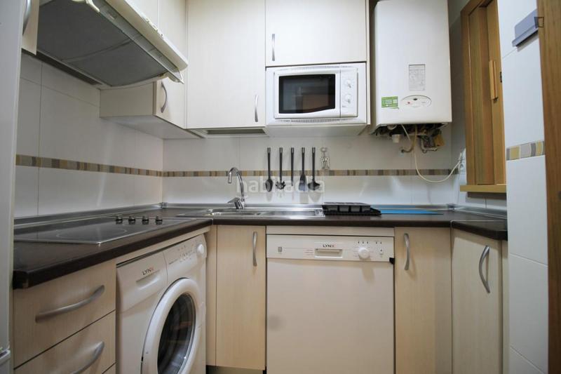 Foto 456cbe7d-d9ed-422b-9840-0fbf7cdd2620. Alquiler apartamento en Valdeacederas Madrid
