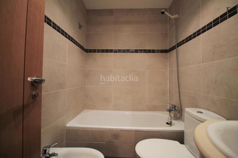 Foto c4e6d336-96cc-4897-bd6c-9773940aa43c. Alquiler apartamento en Valdeacederas Madrid