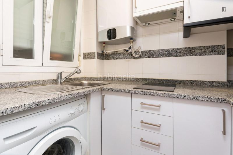 Foto ace7b294-489c-46c2-a55e-4d5cc919607f. Location studio dans Embajadores-Lavapiés Madrid