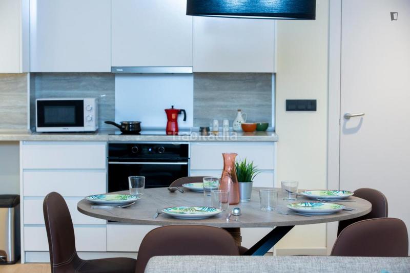 Foto 3549a15b-8293-4999-a0d9-ace4252844a8. Lloguer pis amb piscina a Angustias - Chana - Encina Granada