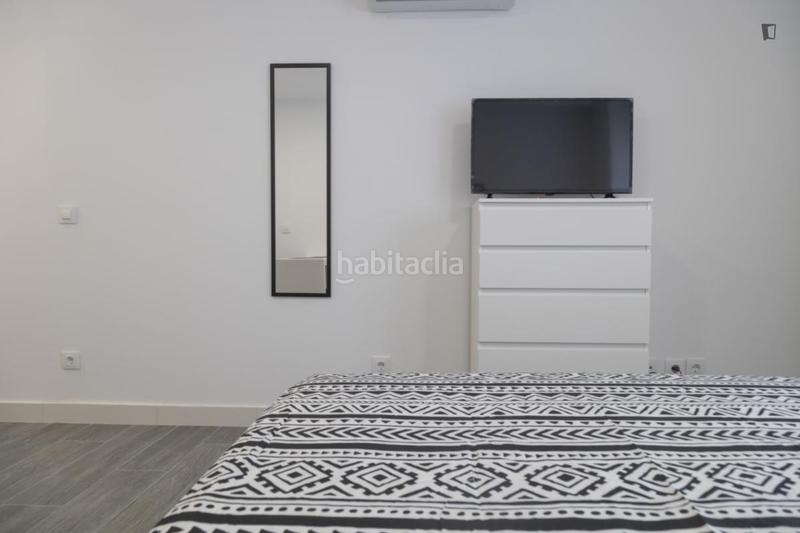 Foto d0001e3e-707e-47cf-8383-06b61f242897. Alquiler estudio en Opañel Madrid