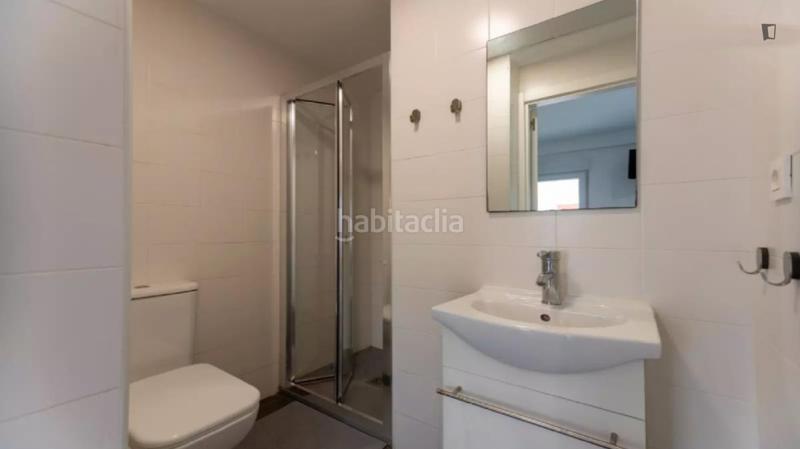Foto 47f5e95f-130d-4c8c-b84c-c03fd28e5c7d. Alquiler estudio en Barrio Benicalap Valencia