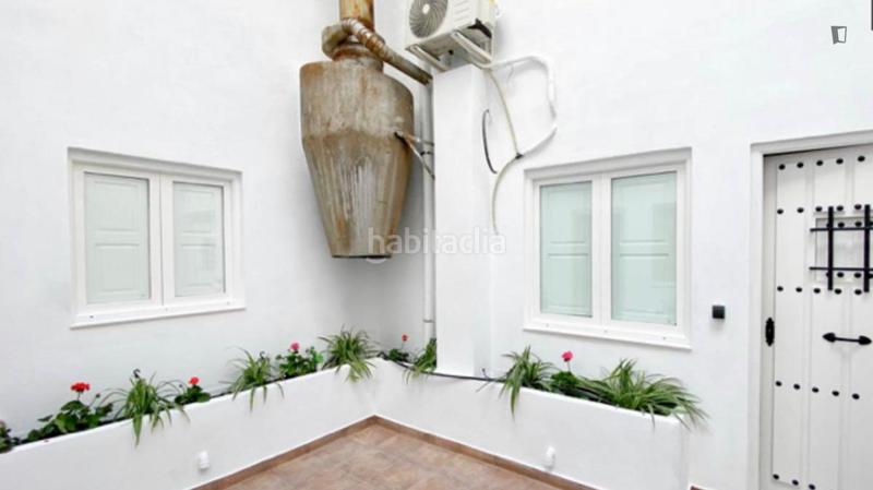 Foto 49180419-f2cd-42e7-9c52-afce874259ac. Alquiler apartamento en Barrio Benicalap Valencia