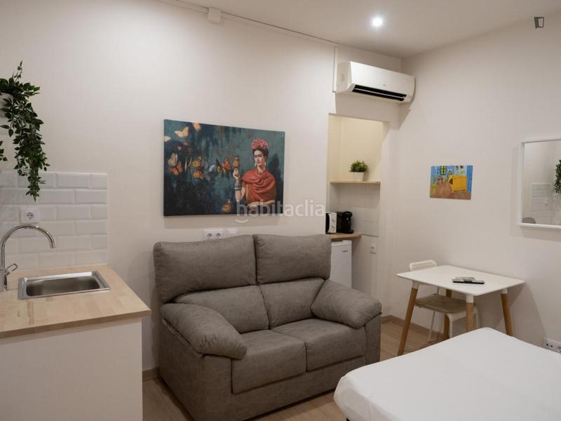 Foto f2da2b48-124a-4cdd-9e3b-1083b4743e20. Rent studio in Dreta de l´Eixample Barcelona
