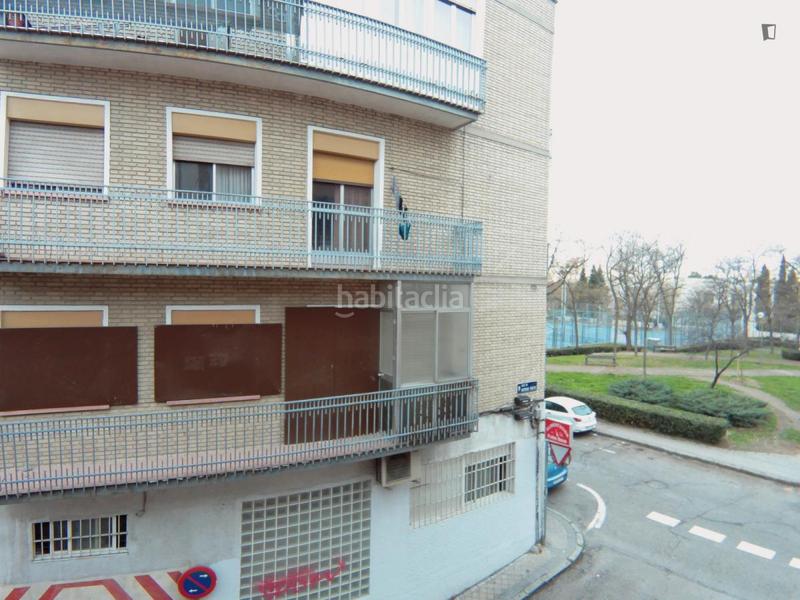 Foto 06a20ce5-0dae-4a27-9da6-9545b452fc17. Lloguer apartament a Zofío Madrid