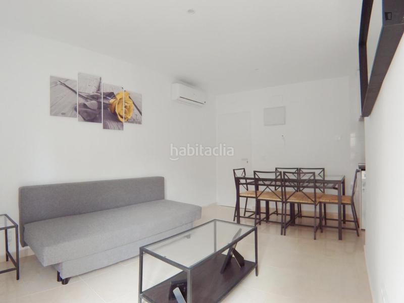 Foto a3336ba6-28fe-48b0-bcbf-169ae053125a. Lloguer apartament a Zofío Madrid