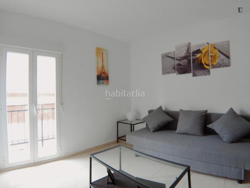 Foto 13c24a54-c63d-4a13-b375-3136e9856971. Location appartement dans Zofío Madrid
