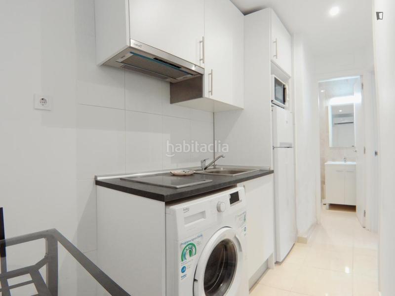 Foto 7bc9a6f8-0317-471d-adb7-a56435169792. Location appartement dans Zofío Madrid