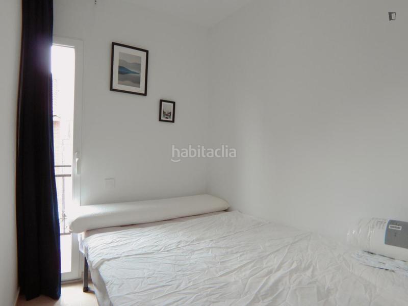 Foto b533eec9-e064-4ac4-aa9f-11f58d40062a. Location appartement dans Zofío Madrid