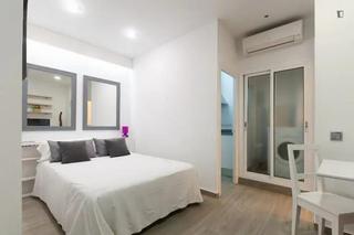 Rent Studio in St. Pere - Sta. Caterina - El Born