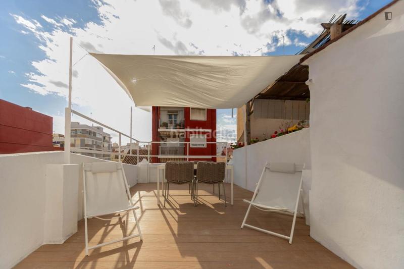 Foto a20ac902-785e-4db8-8bfb-959cf973a94d. Location studio dans El Cabanyal-El Canyamelar Valencia
