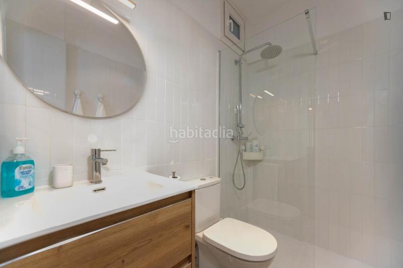 Foto f9ffbc37-5c44-47d9-b9e5-b65b687826e8. Location studio dans El Cabanyal-El Canyamelar Valencia