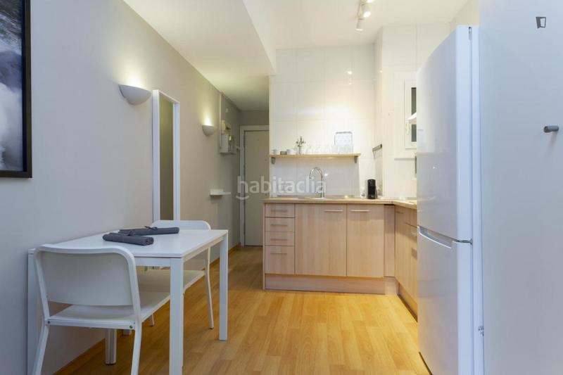 Foto 18b88570-732d-43ad-b1a9-5d315ac00a86. Location appartement dans Putget - Farró Barcelona
