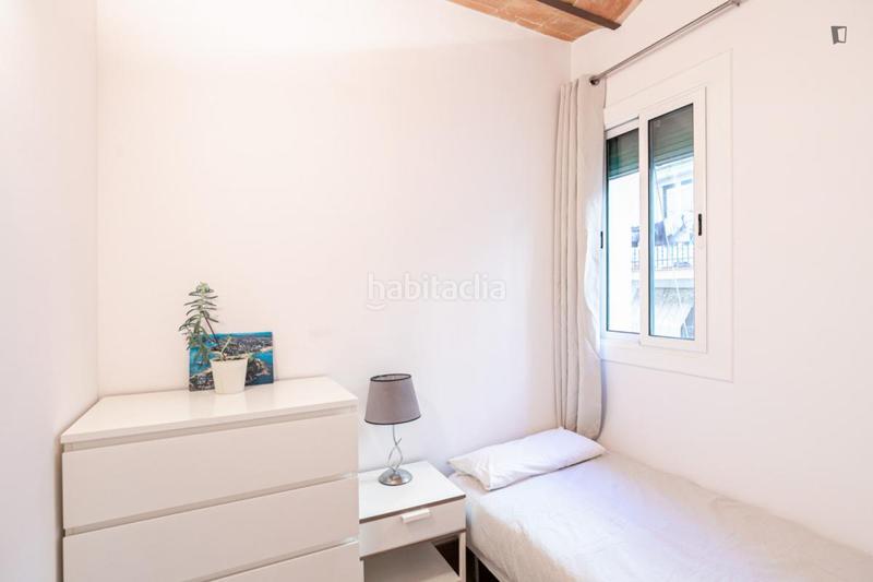 Foto b92b3daa-4120-4e2f-8e1c-962be0ce02b5. Affitto piccolo appartamento con riscaldamento in Barcelona