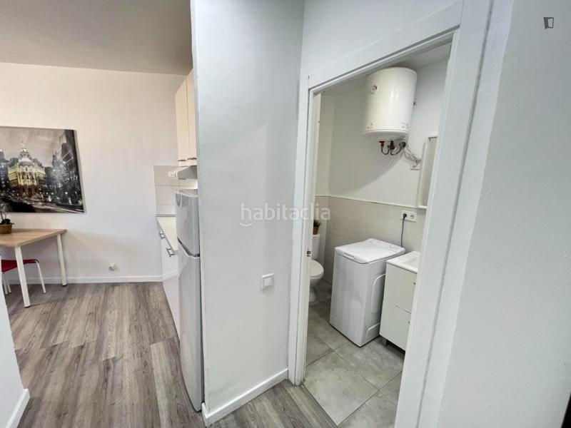 Foto 57e349bc-4c11-49dc-90b9-8cdd12f7f39e. Rent studio with heating in Arapiles Madrid
