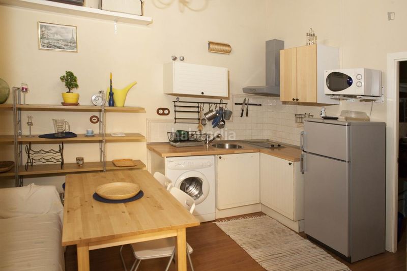 Alquiler Apartamento  en  Feria