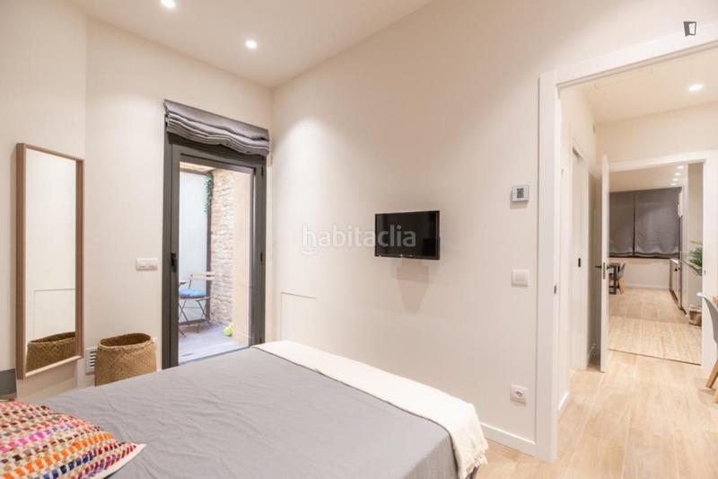 Foto 08bf176f-b280-4823-b082-81e4f46f2dea. Miete appartement in El Camp de l´Arpa del Clot Barcelona