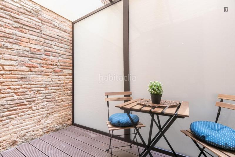 Foto a36cc29a-74b8-4488-880e-576ad8d5d85f. Miete appartement in El Camp de l´Arpa del Clot Barcelona