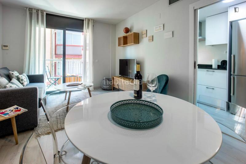 Foto cb05d3be-86cc-449a-a634-0765017e62f4. Lloguer apartament amb calefacció a Collblanc Hospitalet de Llobregat (L´)