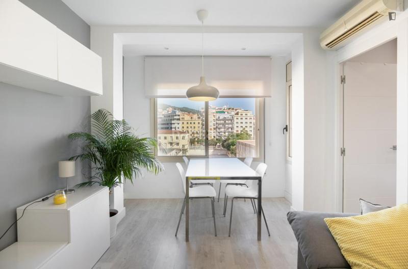 Foto 25e3c646-1846-4d32-b3da-de6a9b00c2cb. Alquiler apartamento en El Camp de l´Arpa del Clot Barcelona