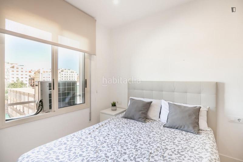 Foto 4d262fb6-1d33-4c6c-84e4-457b450f4d29. Location appartement avec chauffage dans El Camp de l´Arpa del Clot Barcelona