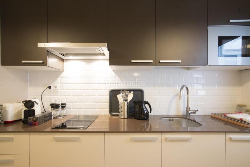 Foto 46848668-2a17-476e-b379-fb28a1e69c60. Lloguer apartament amb calefacció a El Clot Barcelona