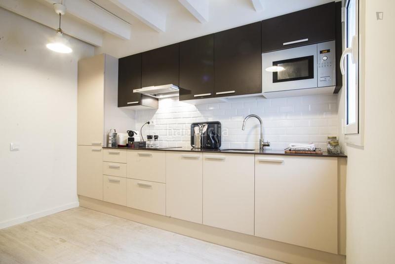 Foto 112b481b-6d2f-40d0-9f9c-349adfed543b. Alquiler apartamento en El Clot Barcelona